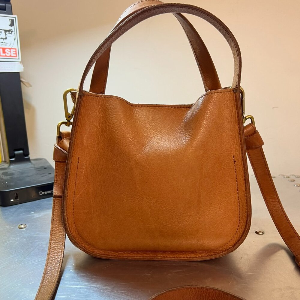 Madewell - Tan (Saddle Brown) Leather Crossbody Bag - The Sydney W/ Extra Strap!